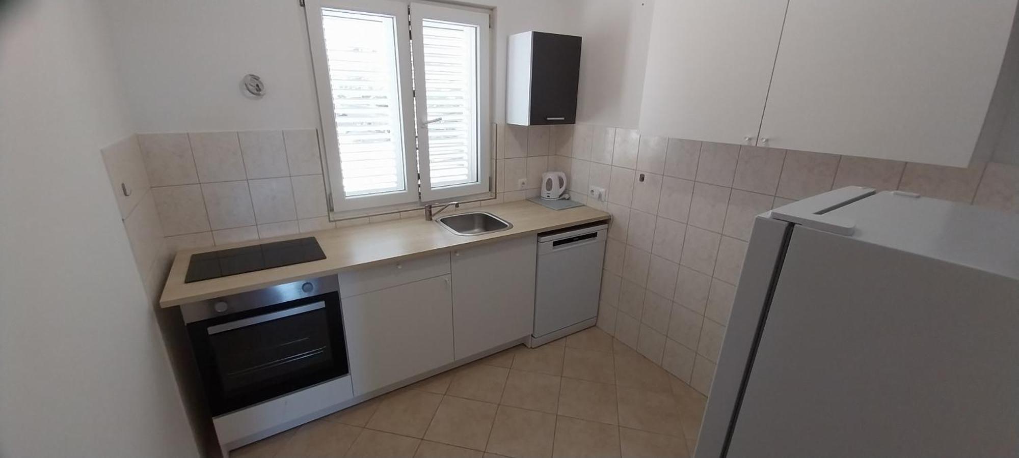 Apartments Zvonimir,Place By The Sea Mirce Extérieur photo